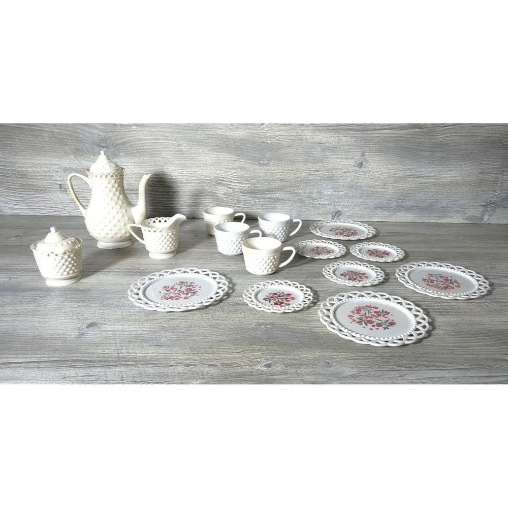 Vtg 1960's Plastic White Lattice & Hobnail Pink Dogwood Toy Dishes Tea Set 17 Pc
